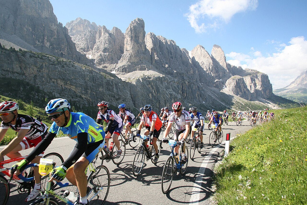 Alla Scoperta della Maratona delle Dolomiti: Un Viaggio Tra Sport e Natura - Bike Advice